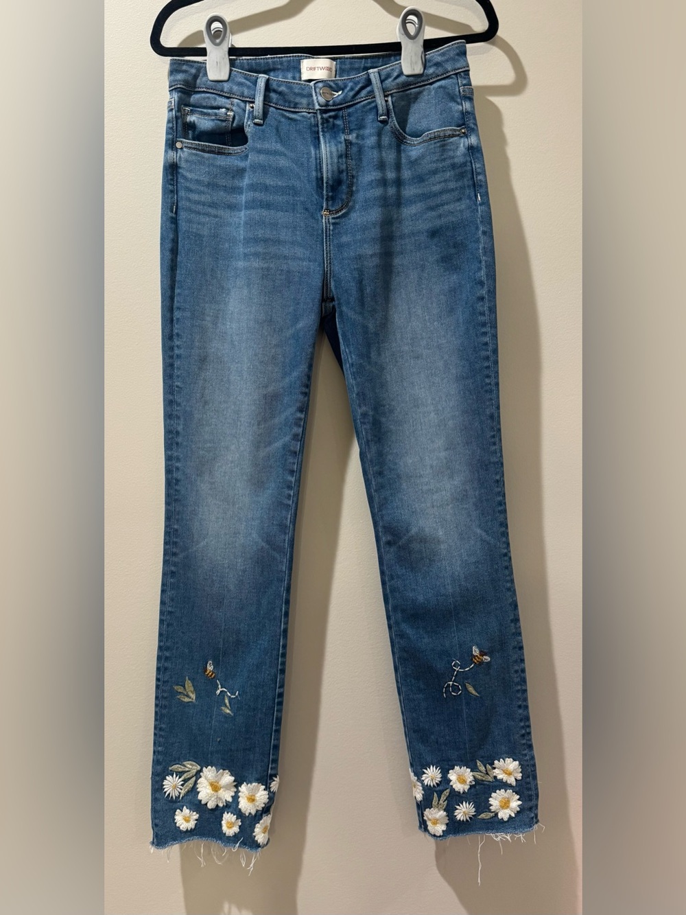 Driftwood Colette Daisy Bumblebee Embroidered Straight Leg Jeans Women's 28